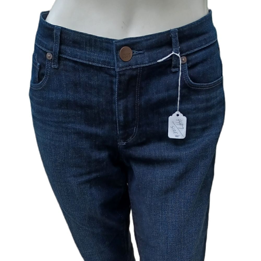 449710...Ann Taylor Loft Skinny Jeans Size 6, 30" Waist 29" Inseam  8" Rise